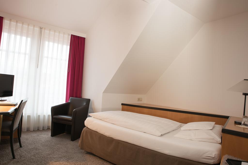 Hotel Schere نورتهايم المظهر الخارجي الصورة