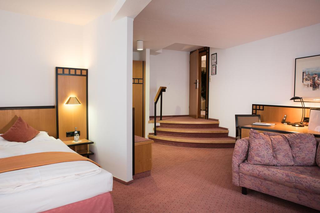 Hotel Schere نورتهايم المظهر الخارجي الصورة